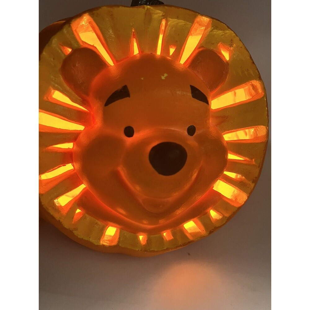Winnie The Pooh Pumpkin Halloween Jack O Lantern 1999 Paper Magic Group Lighted
